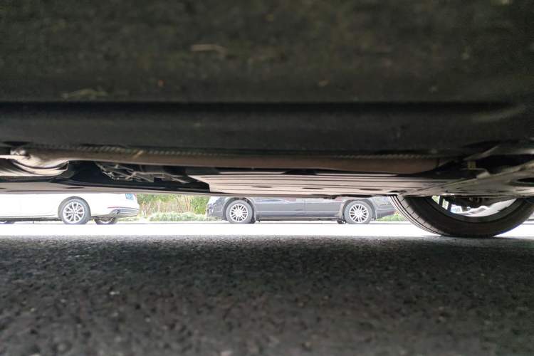 Used BMW 5 Series 2020 530Li xDrive M Sport Package Chassis Front Right