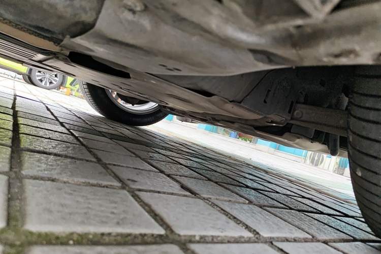 Used BMW 5 Series 2020 525Li M Sport Package Chassis Front Right