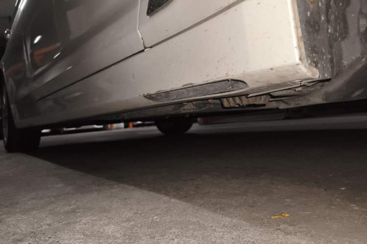 Used BMW 5 Series 2020 525Li Luxury Package Chassis Front Right