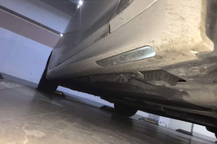 Used BMW 5 Series 2020 530Li Leading Model M Sport Package Chassis Front Right