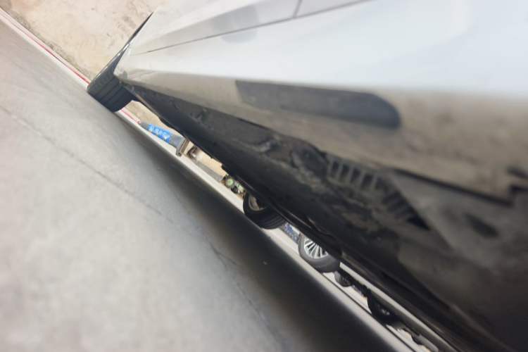 Used BMW 5 Series 2020 525Li Luxury Package Chassis Front Right