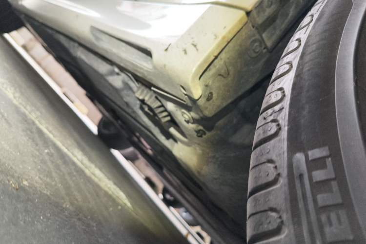 Used BMW 5 Series 2020 530Li Luxury Edition M Sport Package Chassis Front Right