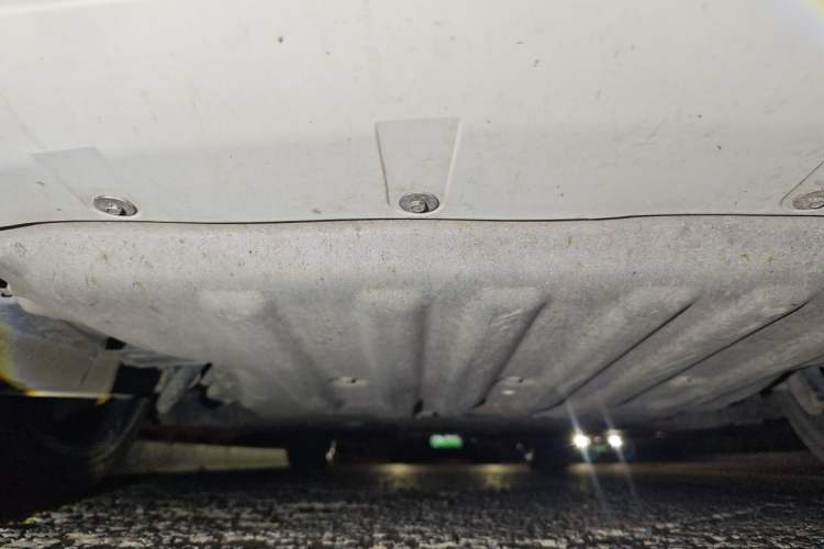 Used BMW 5 Series 2020 530Li Luxury Edition M Sport Package Chassis Front