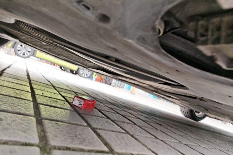 Used BMW 5 Series 2020 525Li M Sport Package Chassis Rear Right