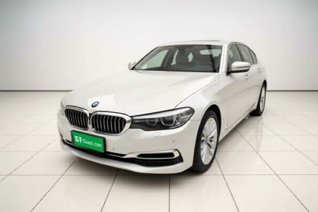 BMW 5 Series 2020 525Li Luxury Package usado