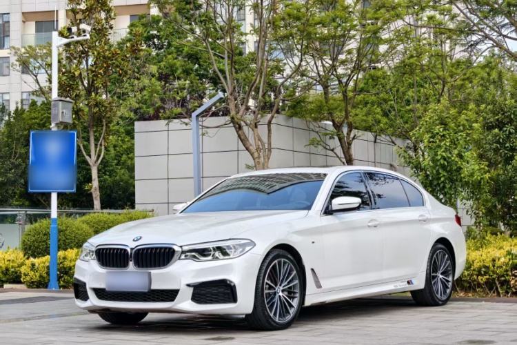 Used BMW 5 Series 2020 530Li Leading Model M Sport Package Guazi used car, China used car export, Used car for sale, Used cars, Cheapest cars for sale