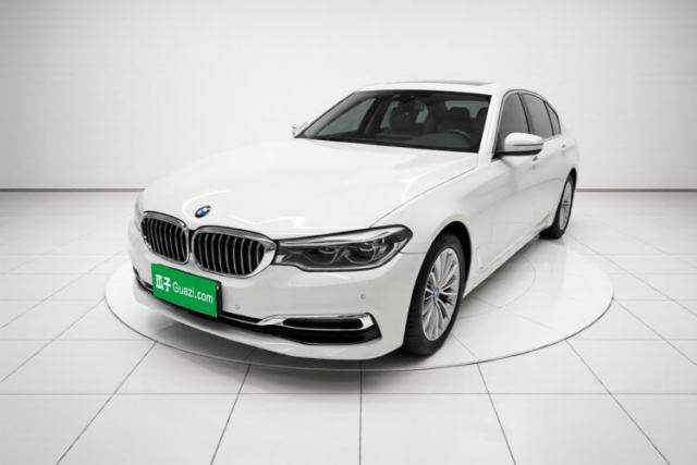 Ojetý BMW 5 Series 2020 530Li Leading Edition Luxury Package