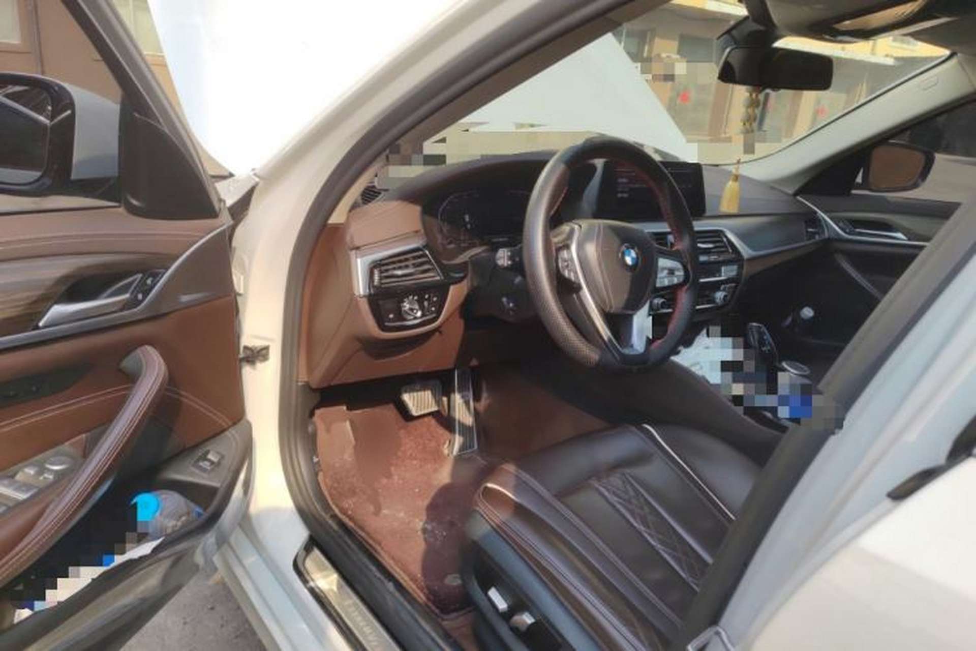 Used BMW 5 Series 2020 530Li xDrive Luxury Package Driver Seat
