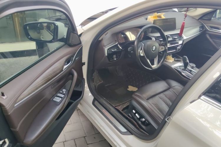 Used BMW 5 Series 2020 530Li Luxury Edition Premium Package Driver Seat