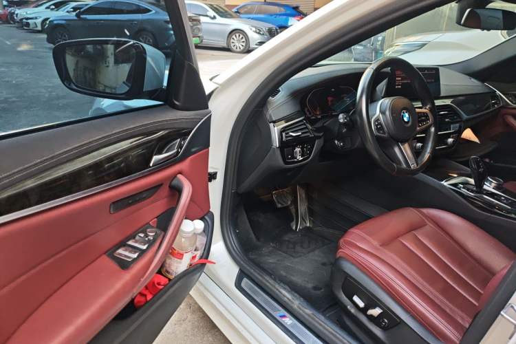 Used BMW 5 Series 2020 530Li xDrive M Sport Package Driver Seat