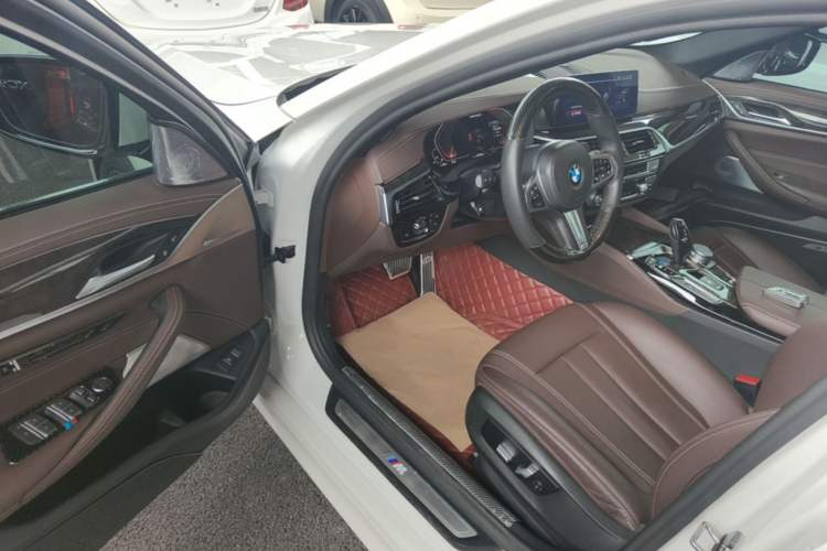 Used BMW 5 Series 2020 525Li M Sport Package Driver Seat