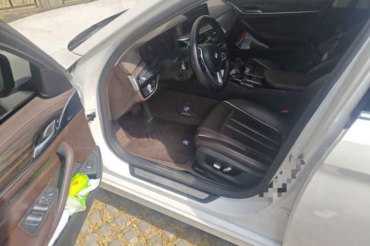 Used BMW 5 Series 2020 530Li xDrive Luxury Package Driver Seat