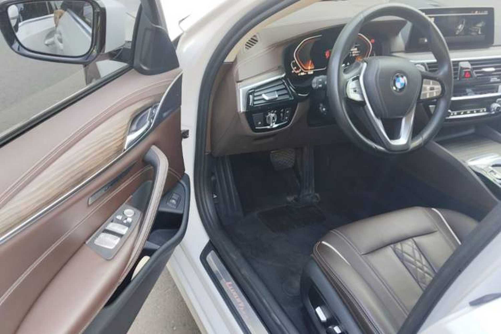 Used BMW 5 Series 2020 530Li xDrive Luxury Package Driver Seat