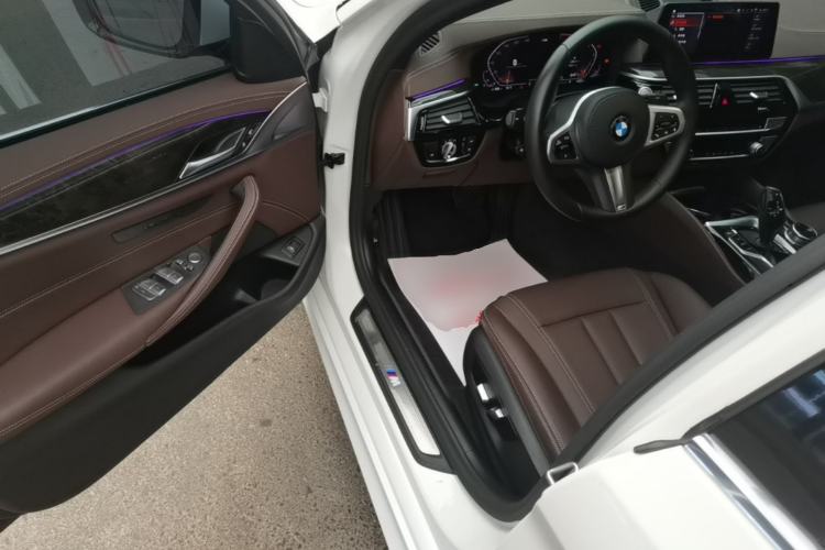 Used BMW 5 Series 2020 525Li M Sport Package Driver Seat
