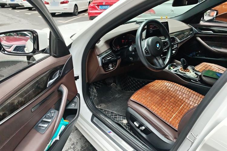 Used BMW 5 Series 2020 525Li M Sport Package Driver Seat