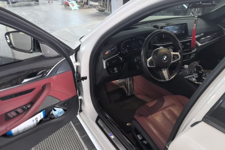 Used BMW 5 Series 2020 530Li xDrive M Sport Package Driver Seat
