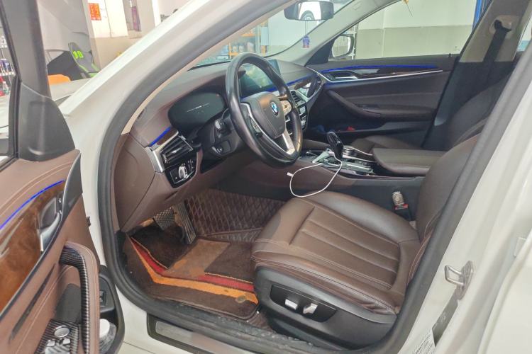 Used BMW 5 Series 2020 525Li Luxury Package Driver Seat