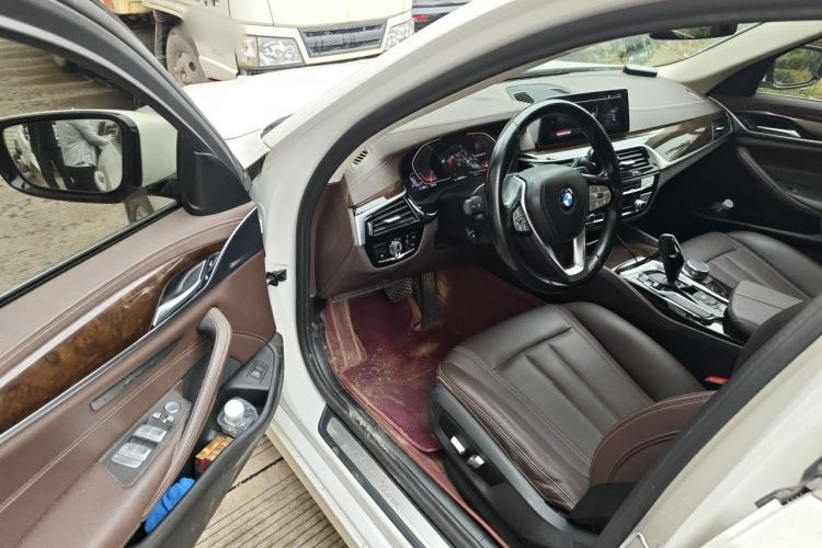 Used BMW 5 Series 2020 525Li Luxury Package Driver Seat
