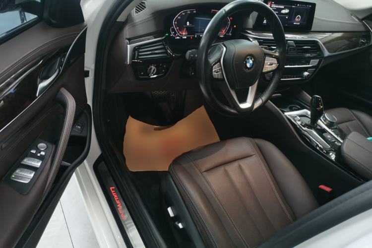 Used BMW 5 Series 2020 525Li Luxury Package Driver Seat