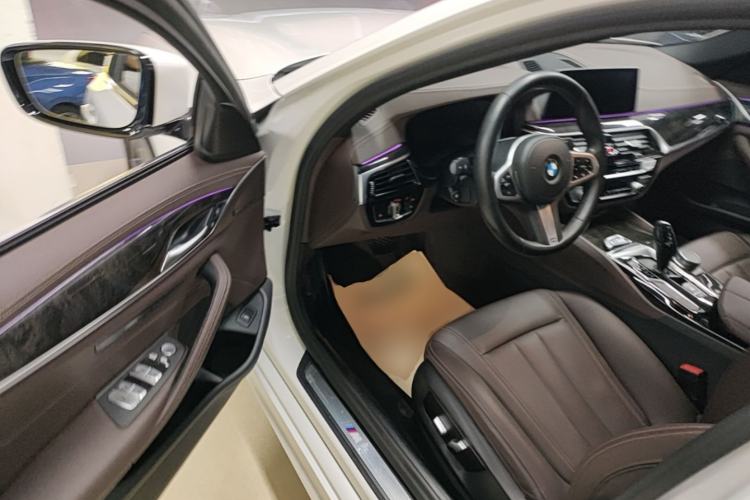 Used BMW 5 Series 2020 525Li M Sport Package Driver Seat