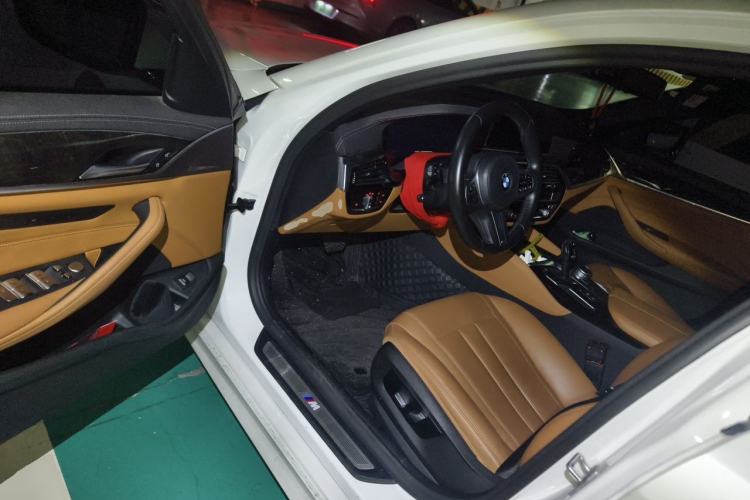Used BMW 5 Series 2020 530Li Leading Model M Sport Package Driver Seat