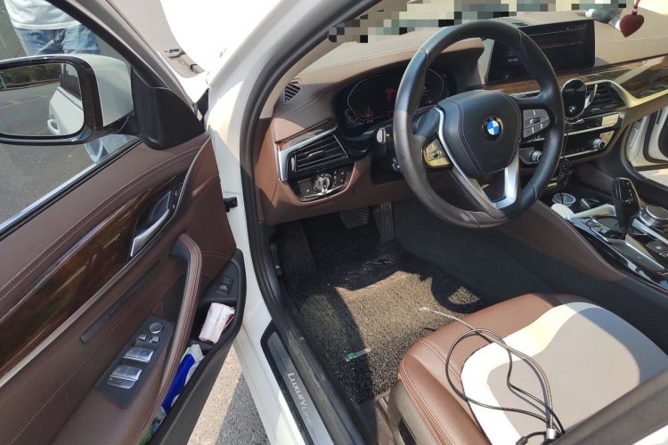 Used BMW 5 Series 2020 525Li Luxury Package Driver Seat