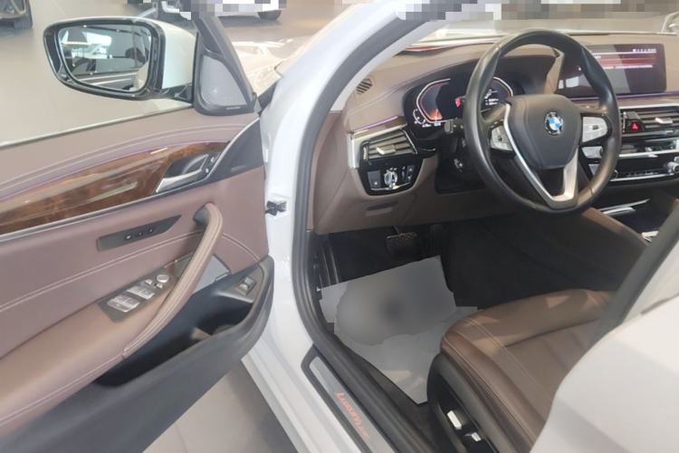 Used BMW 5 Series 2020 525Li Luxury Package Driver Seat