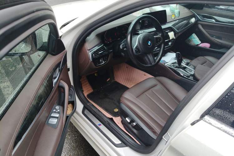 Used BMW 5 Series 2020 525Li M Sport Package Driver Seat