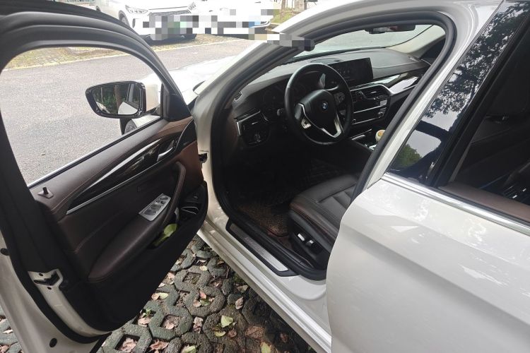 Used BMW 5 Series 2020 525Li Luxury Package Driver Seat