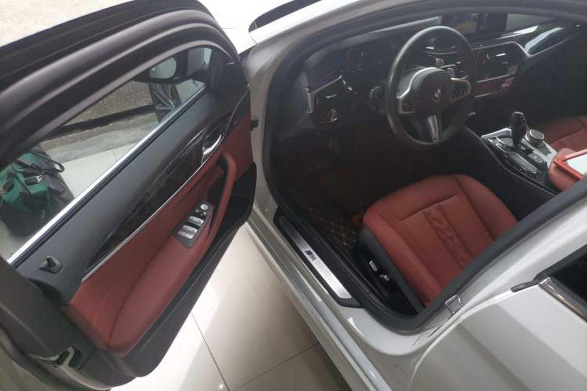 Used BMW 5 Series 2020 530Li Leading Model M Sport Package Driver Seat
