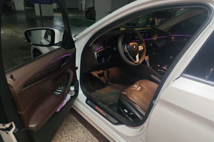 Used BMW 5 Series 2020 530Li Leading Edition Luxury Package Driver Seat