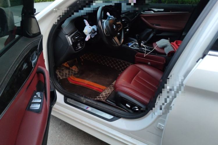 Used BMW 5 Series 2020 530Li Leading Model M Sport Package Driver Seat