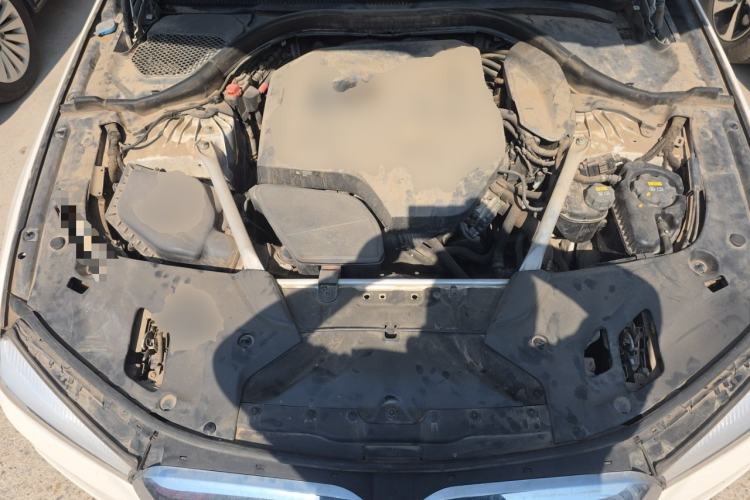 Used BMW 5 Series 2020 525Li M Sport Package Engine Bay