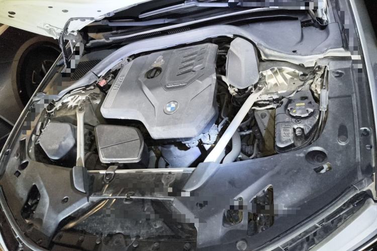 Used BMW 5 Series 2020 525i M Sport Package Engine Bay