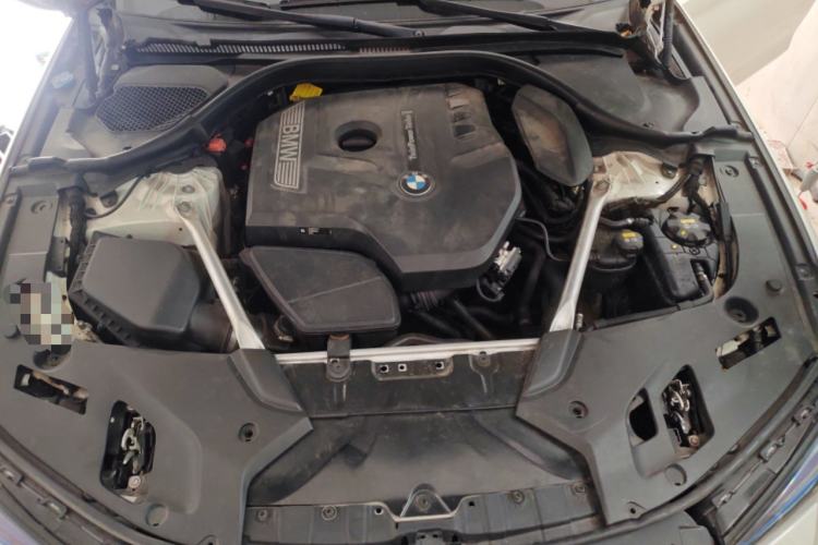 Used BMW 5 Series 2020 525Li Luxury Package Engine Bay