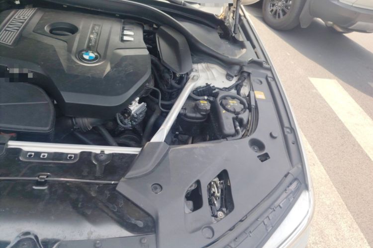 Used BMW 5 Series 2020 530Li Leading Model M Sport Package Engine Bay Left