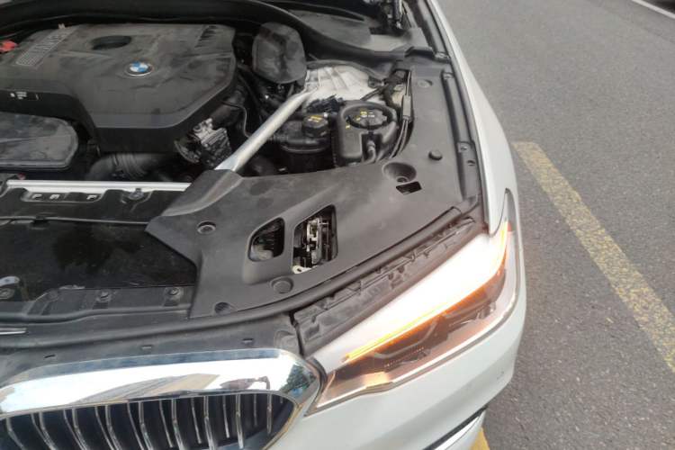 Used BMW 5 Series 2020 530Li Leading Edition Luxury Package Engine Bay Left