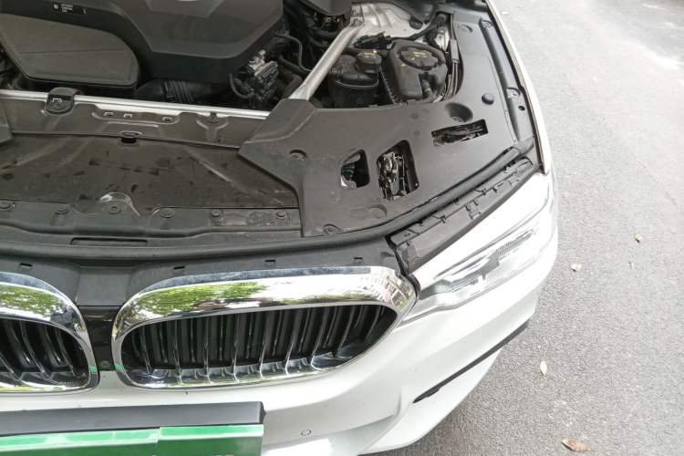 Used BMW 5 Series 2020 530Li Luxury Edition M Sport Package Engine Bay Left