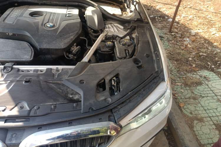 Used BMW 5 Series 2020 530Li Leading Model M Sport Package Engine Bay Left