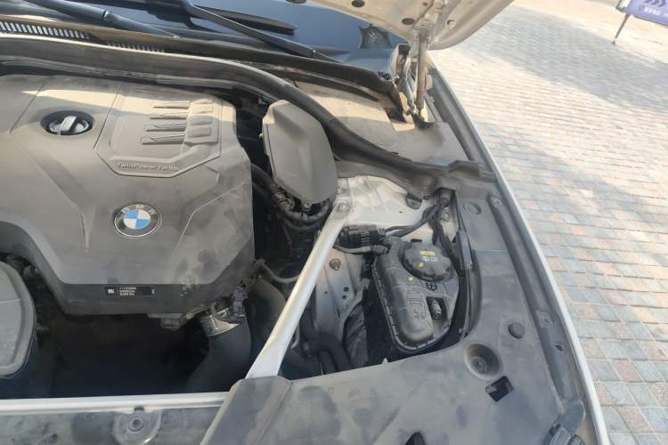 Used BMW 5 Series 2020 525i M Sport Package Engine Bay Left