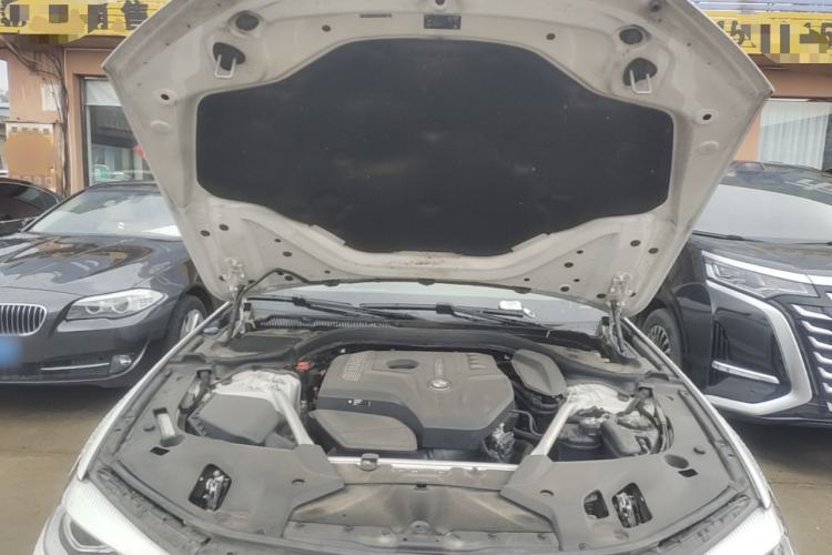 Used BMW 5 Series 2020 525Li Luxury Package Engine Bay