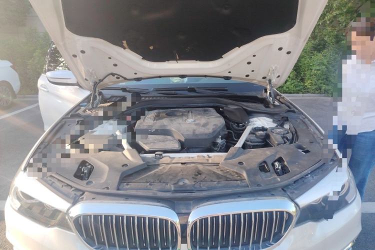Used BMW 5 Series 2020 525Li Luxury Package Engine Bay