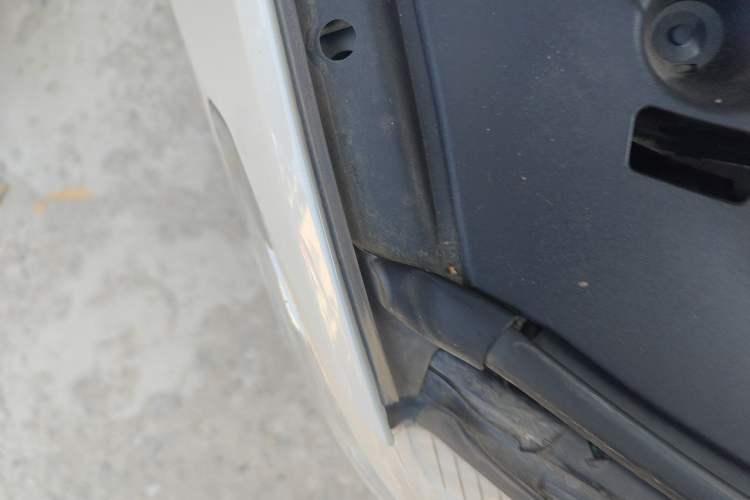 Used BMW 5 Series 2020 525Li M Sport Package Engine Bay Right
