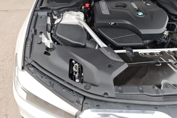 Used BMW 5 Series 2020 525Li M Sport Package Engine Bay Right