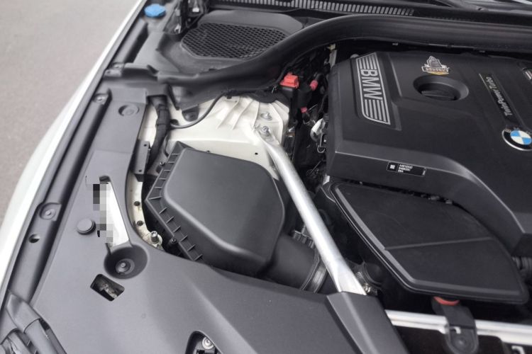 Used BMW 5 Series 2020 525Li M Sport Package Engine Bay Right