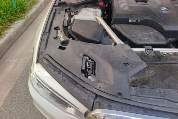 Used BMW 5 Series 2020 530Li xDrive Luxury Package Engine Bay Right