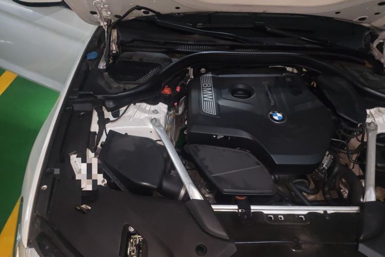 Used BMW 5 Series 2020 525Li M Sport Package Engine Bay Right