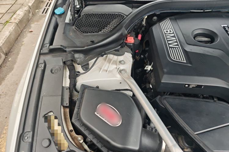 Used BMW 5 Series 2020 525Li M Sport Package Engine Bay Right