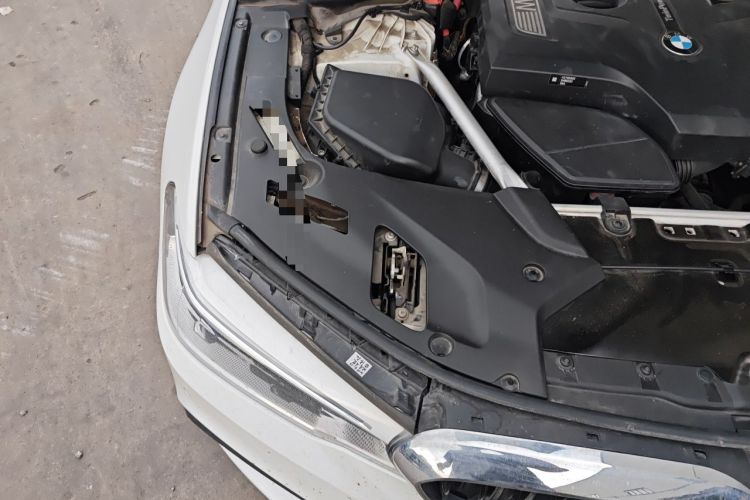 Used BMW 5 Series 2020 530Li Luxury Edition M Sport Package Engine Bay Right