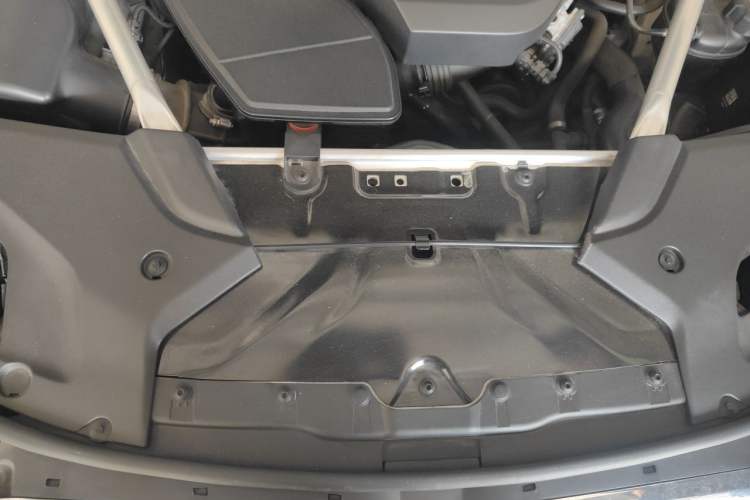 Used BMW 5 Series 2020 530Li Leading Model M Sport Package Engine Bay